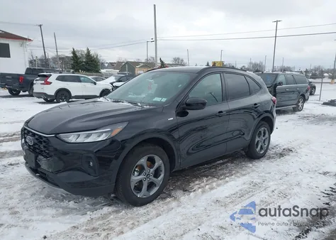 2025 Ford Escape St-Line Select from USA, damaged, VIN 1FMCU9NA1SUB44509